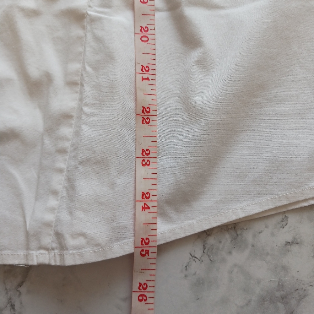 G.H. Bass & Co. Stretch White Short Sleeve Button Up Size XL - Picture 4 of 7